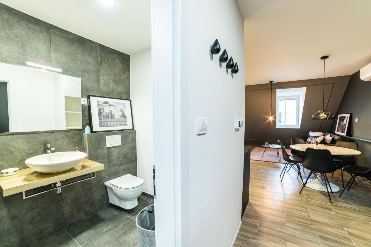 Flex Apartments Tour As Любляна Экстерьер фото